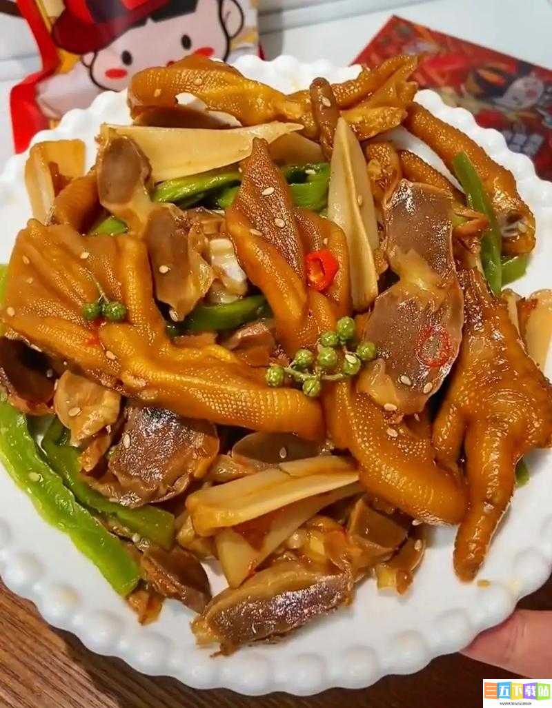 成品大香蕉煮小辣椒：一道独特的菜肴